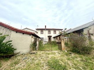 Country house in Riello
