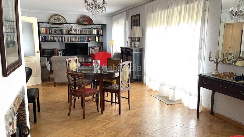 Foto 4a02b398-6928-4682-b384-becb38a2cd9e. Casa aparellada amb calefacció aparcament a Las Matas-Peñascales Rozas de Madrid (Las)