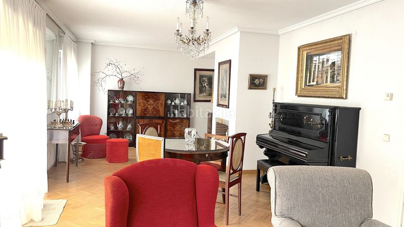 Foto 9ffe8803-1204-42d5-98f4-6548bd8dc390. Casa aparellada amb calefacció aparcament a Las Matas-Peñascales Rozas de Madrid (Las)