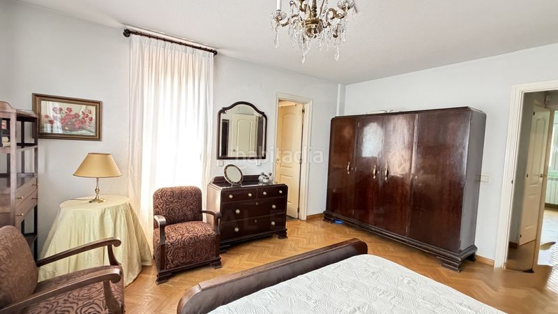 Foto b80a1735-3648-4888-8f7d-5f7e4b18e038. Casa aparellada amb calefacció aparcament a Las Matas-Peñascales Rozas de Madrid (Las)