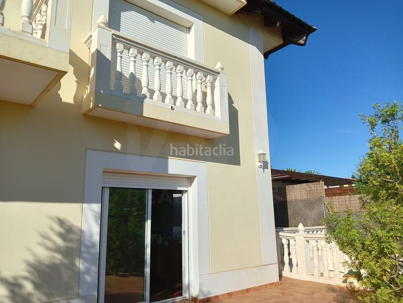 Foto 74016a47-34d6-4181-81db-e63e05ea6db7. Casa a Zona Alta Puçol