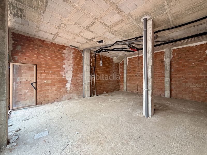 Foto 0e7369b9-5d55-455c-aca3-60141d4f9aa1. Local comercial en Poblets (els)