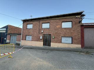 Haus in Villamañán