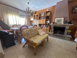 Casa aparellada a Tiemblo (El)