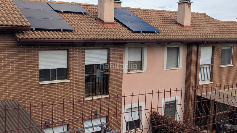 Foto 431fdb74-5086-4475-9a78-4280c60b5bff. Casa amb calefacció aparcament a Sojuela
