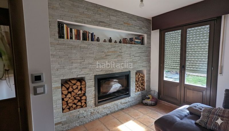 Foto fd48a6df-663a-4555-bd9a-3e961f0fbb2a. Casa amb calefacció aparcament a Sojuela
