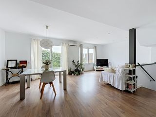 Zweistöckige Wohnung in Alella