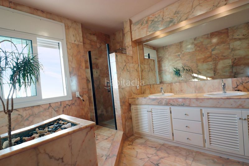 Foto 8dfbcba8-5153-4bd4-8c50-26914b1b9127. Casa amb calefacció aparcament piscina a Cabrils