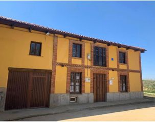 Casale in Matadeón de los Oteros