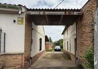 Masia a Oeste