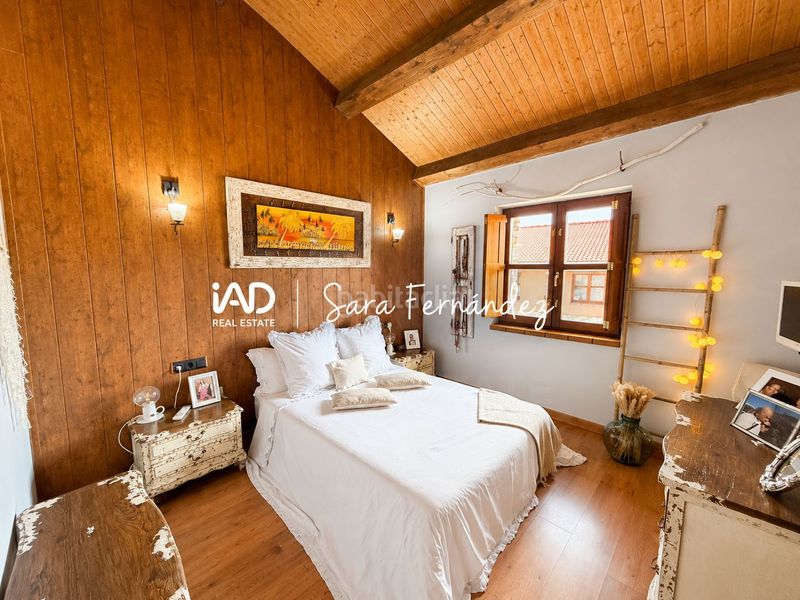 Foto f23cb35c-8044-47e2-8df3-b77247c660a9. Casa amb calefacció aparcament a Sariegos