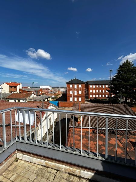 Foto 5cddd5f9-7532-459c-a978-82ff0f422b02. Casa en Astorga