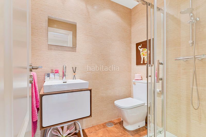 Foto f67e6720-3fde-42f9-8944-369a67a040e1. Pis amb calefacció piscina a Playa Bajadilla - Puertos Marbella