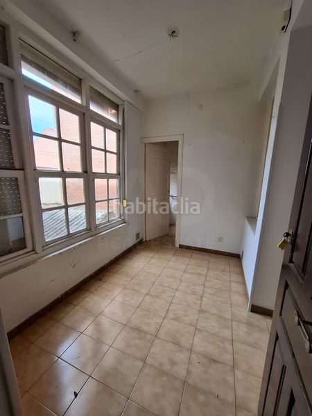 Foto f268c255-6f0b-4c28-8b91-a0ec17b8bd78. Edificio in Villarejo de Órbigo