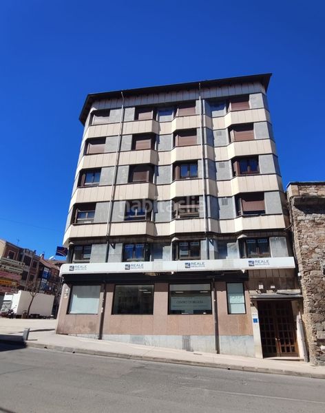 Foto eb84a0f3-c012-442b-adf9-8c024ba3bd42. Àtic a Astorga