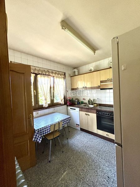 Foto 623357e1-1b28-4a34-9ae5-8c6607b4b5df. Chalet en Villadangos del Páramo