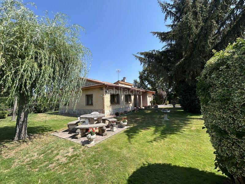 Foto 68abd907-8897-4d75-8841-702536eadfdb. Chalet en Villadangos del Páramo