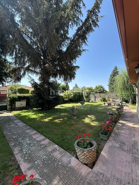 Foto 9baba5ac-e34b-4885-8a4e-6894819972c6. Chalet en Villadangos del Páramo