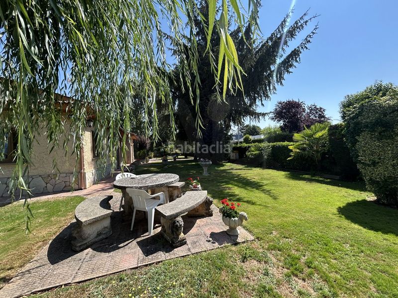 Foto dac0eea2-441f-4a00-b04f-04044aad0901. Chalet en Villadangos del Páramo