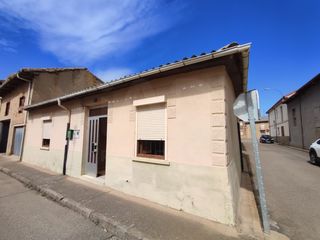 Masia a San Justo de la Vega