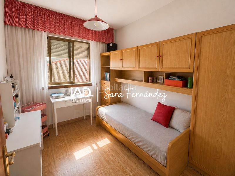 Foto c0f6a4ed-9aca-4cde-8a66-5d4508d0ad3f. Edifici a Puebla de Sanabria