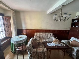 Country house in Villamañán