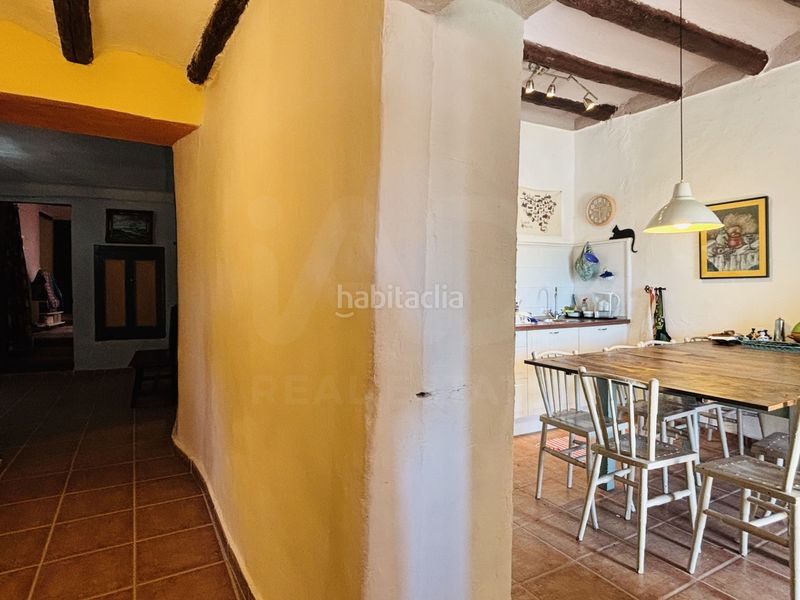 Foto 592b79d0-ceaa-4279-b6ed-40ed6b23f730. Casa pareada en Torrefeta i Florejacs