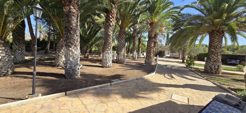 Foto 9f9b138d-662c-469f-87bb-db7e7f58b91e. Haus mit heizung parking pool in Campo Alto-Club de Campo Elda