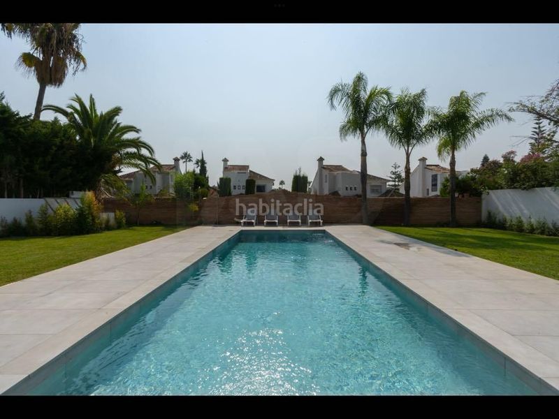 Foto 0a89d20e-2ee0-429a-b054-8aa31a87eb8f. Casa amb aparcament piscina a Las Brisas Marbella