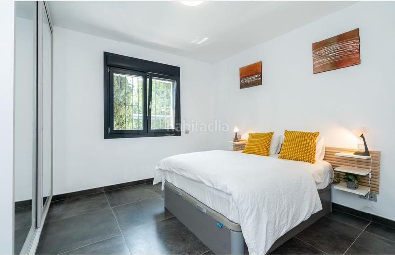 Foto 67233d50-0723-46b1-bc98-835fe3bcdac0. Casa amb aparcament piscina a Las Brisas Marbella
