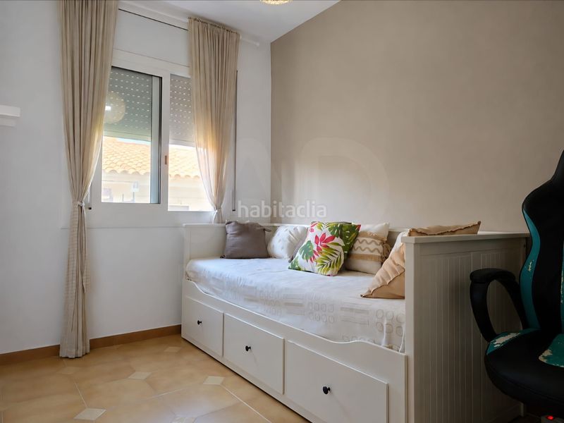 Foto b76cc0c4-f8da-4e98-a48c-f9818ff2e689. Casa aparellada amb calefacció aparcament a Can Nicolau - Les Sorres - Valparaiso Cunit