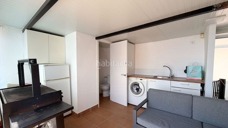 Foto 5c1b6c72-29e4-4e43-a96d-71c3d685f2ca. Casa aparellada amb calefacció a Cirera Mataró