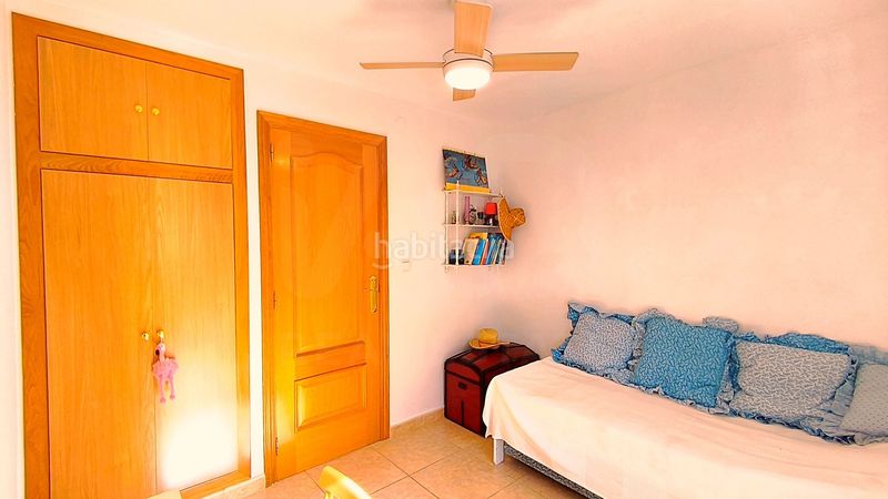 Foto 0b9ca8d2-760e-4c09-8fa0-bab913fe77f3. Piso en calle elda en Playa Muchavista Campello (el)