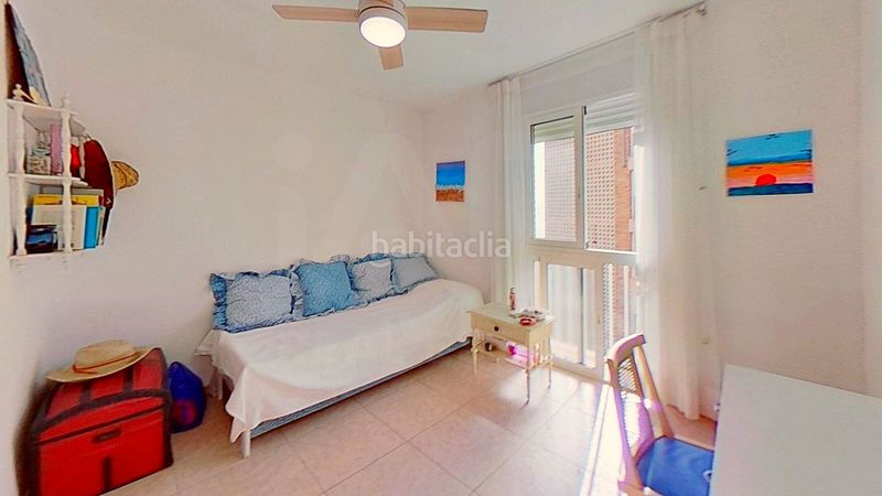 Foto dbb00ac1-cb28-4afd-a86a-6493c14178f1. Piso en calle elda en Playa Muchavista Campello (el)
