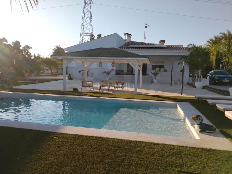 Foto b35dcc87-6950-421e-a8d1-8f2a8d145c47. Xalet amb calefacció piscina a Peña de las Águilas Elche / Elx