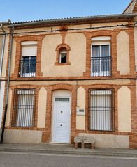 Masia a Olombrada