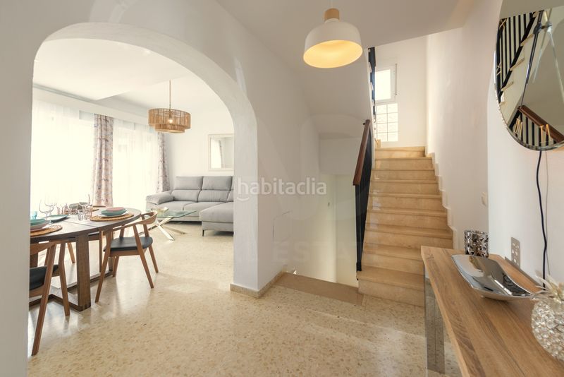 Foto 0b66df57-241d-4ff2-9a12-ef2721de0c1c. Casa aparellada a Tarifa ciudad Tarifa