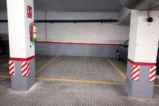 Aparcament cotxe a Calle Arquitectura 3