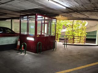Autoparkplatz in Acacias