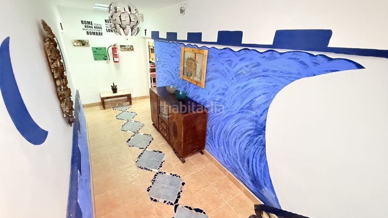 Foto b236b97b-d41e-4a7e-8172-bb90271ba2bc. Edifici a Tarifa ciudad Tarifa