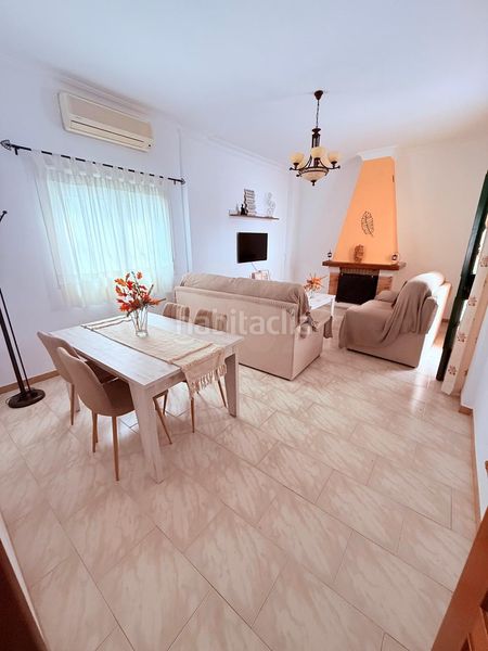 Foto 23d1aa63-a54a-430a-a348-1571e2854f3d. Casa amb aparcament a Osuna
