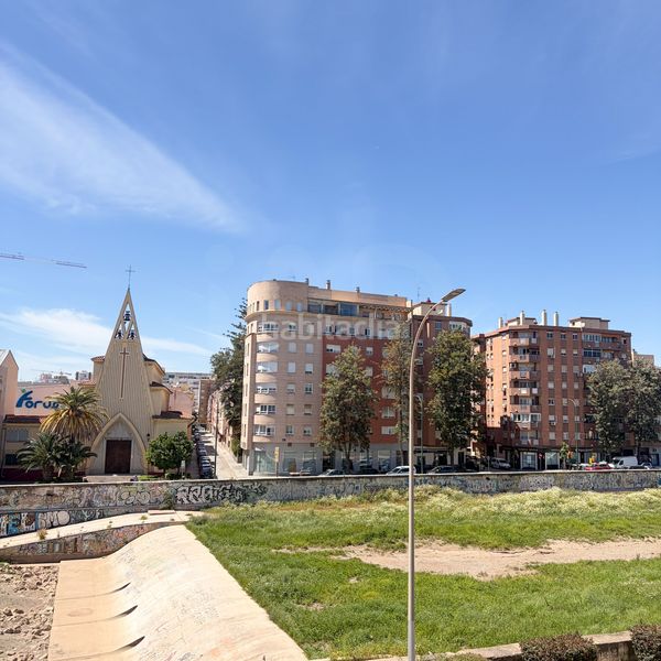 Foto faf10670-184f-4710-9404-fc950501c17b. Pis amb calefacció aparcament a La Goleta - San Felipe Neri Málaga