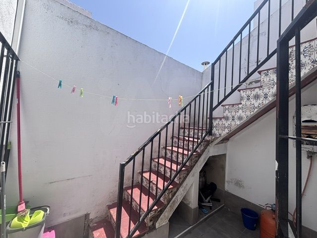 Foto 1040f9c4-0a6a-4e36-8ba8-e8756ad4bc0c. Casa en Lepe