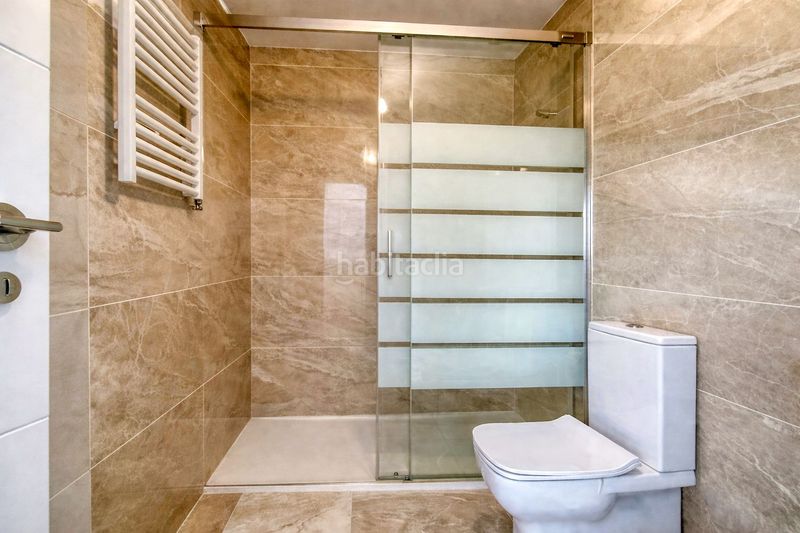 Foto 1d4172f0-d777-4b31-9bb2-06f96c014fda. Casa aparellada amb calefacció piscina a Centro Mutxamel