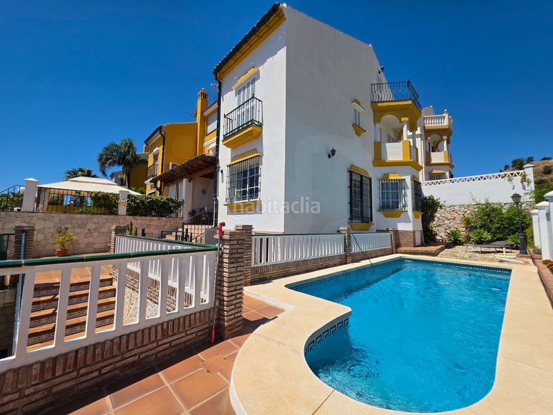 Foto 87d6ec0c-3ff0-4939-bbc4-c788b22c0fbf. Casa amb calefacció aparcament piscina a La Malagueta - Monte Sancha Málaga