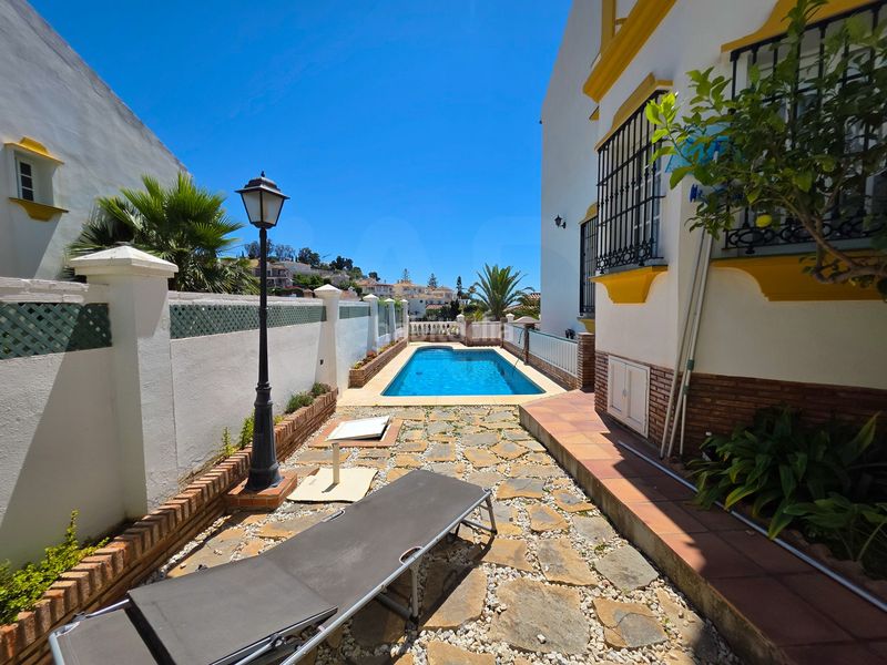 Foto b5a411fa-e640-4757-a8f7-46fb14364948. Casa amb calefacció aparcament piscina a La Malagueta - Monte Sancha Málaga