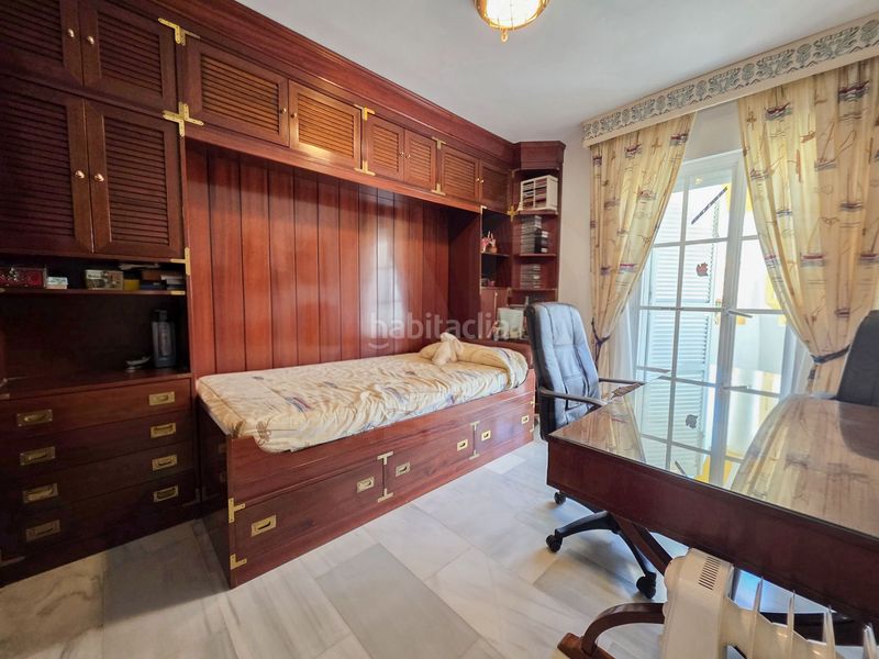 Foto f9e7990d-313b-413b-9b91-f3416f941a3a. Casa amb calefacció aparcament piscina a La Malagueta - Monte Sancha Málaga