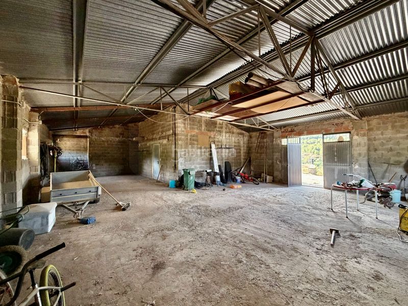 Foto 02ff4fb0-db8f-4036-9690-b21fbd80cac0. Casa amb aparcament a Viver