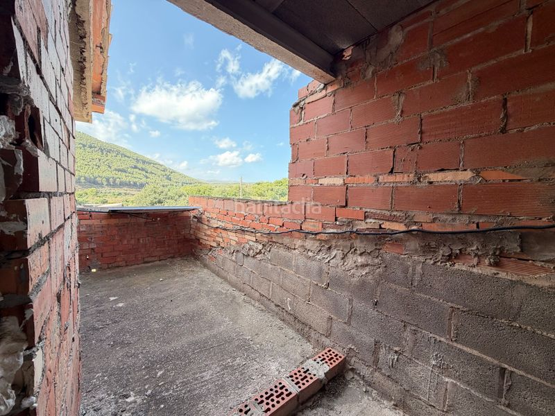 Foto 231f24e8-29d4-4296-a569-396ae2601b31. Casa amb aparcament a Viver