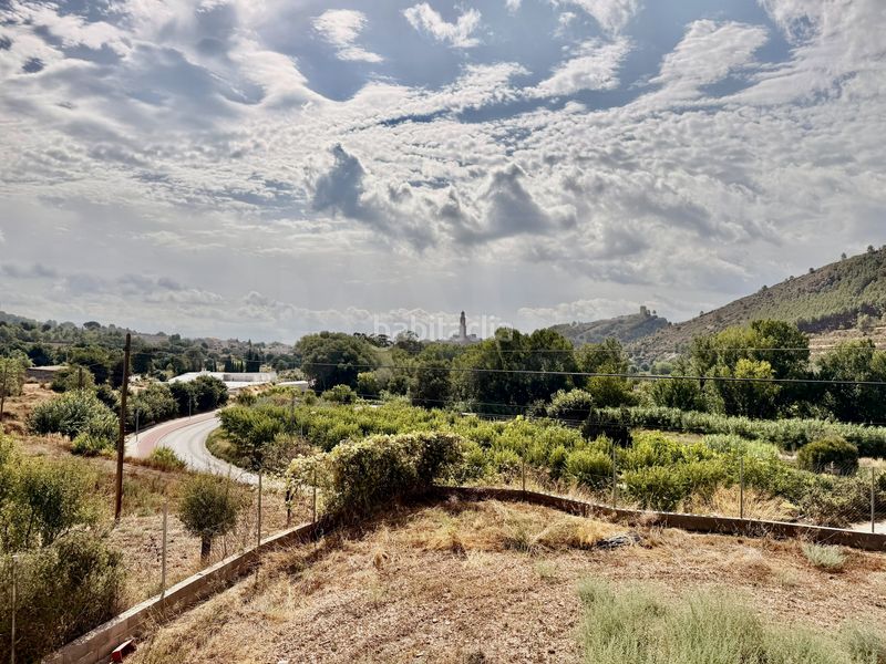 Foto ac7edd01-6b6d-45c3-8e56-e54278f2f02c. Casa amb aparcament a Viver